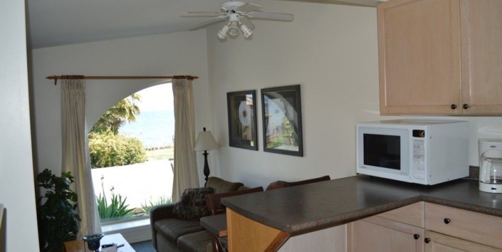 Qualicum Breeze Beach Resort Bowser Exterior foto